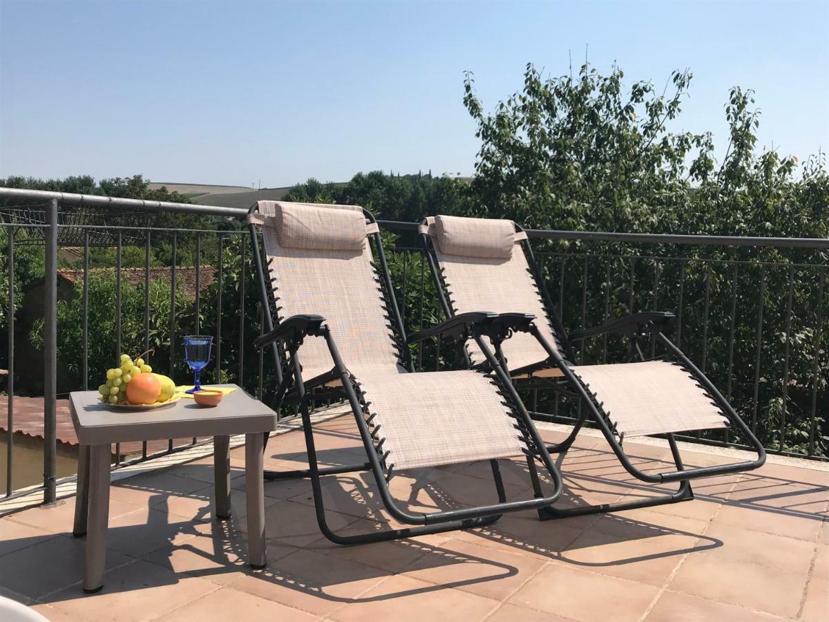 Il Giuggiolo Apartment Montalcino Luaran gambar